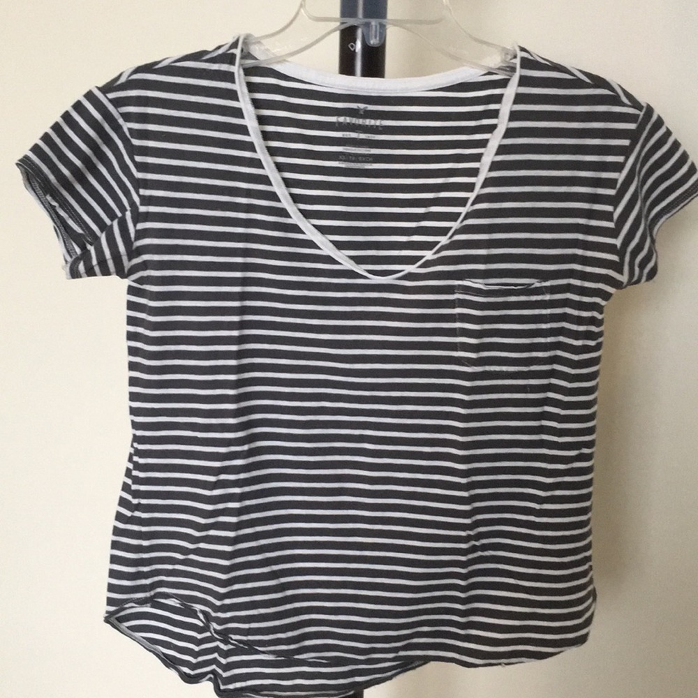 V neck American Eagle T